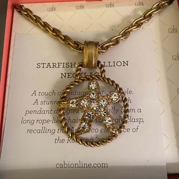 New in Box | CABI STARFISH MEDALLION NECKLACE - Picture 2 of 3